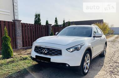 Infiniti FX 30 Sport 2011