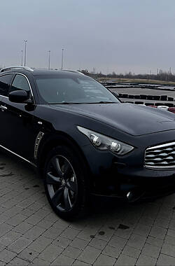 Infiniti FX 30 Sport  2012