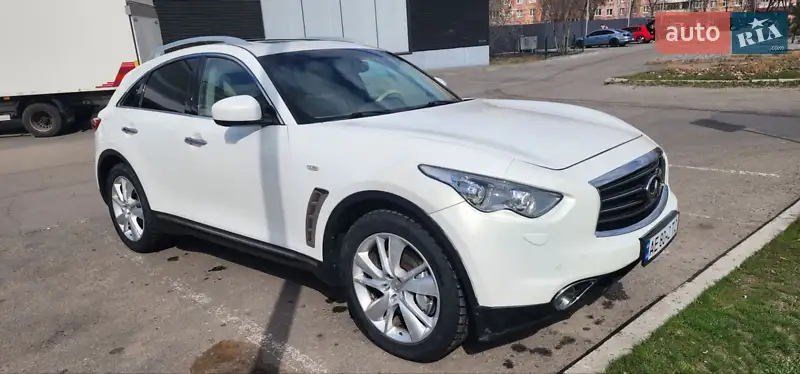 Infiniti FX 30