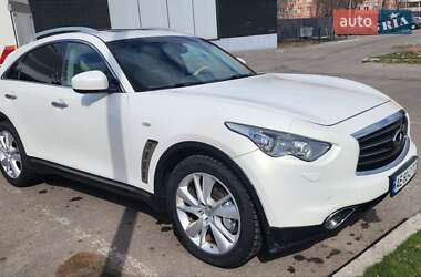 Infiniti FX 30  2013