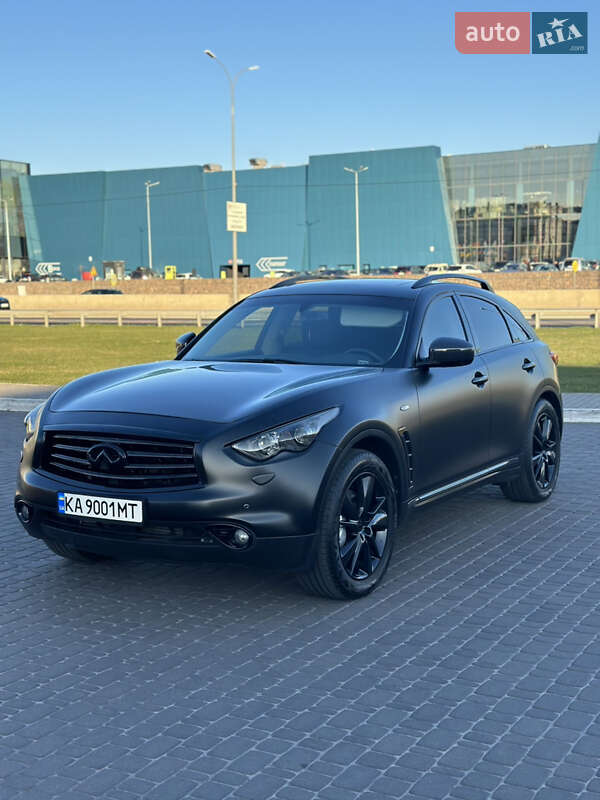 Легковые Infiniti FX 30
