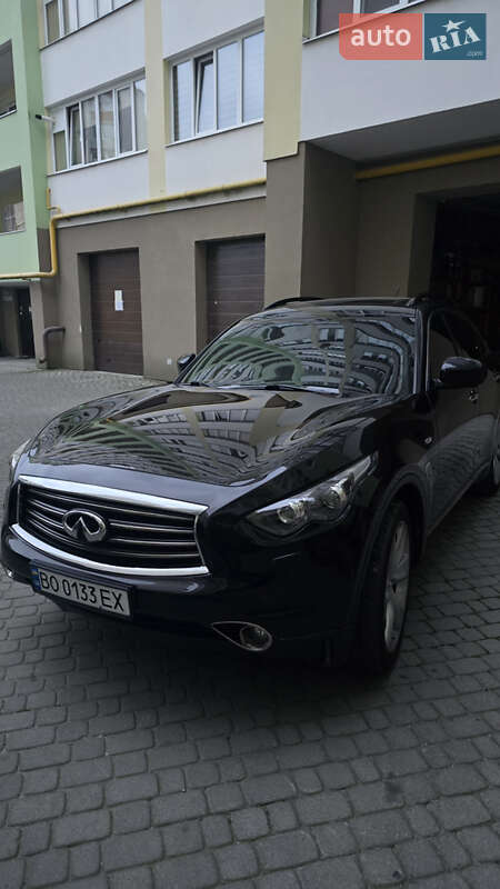 Infiniti FX 30