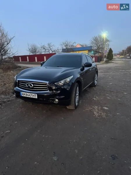 Infiniti FX 30