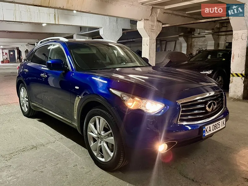 Infiniti FX 30 2012