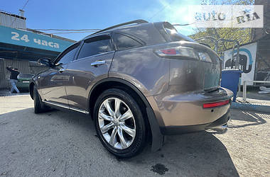 Infiniti FX 35  2008