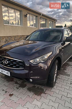 Infiniti FX 35  2009