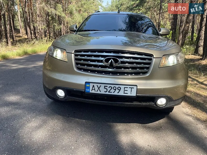 Infiniti FX 35 2003