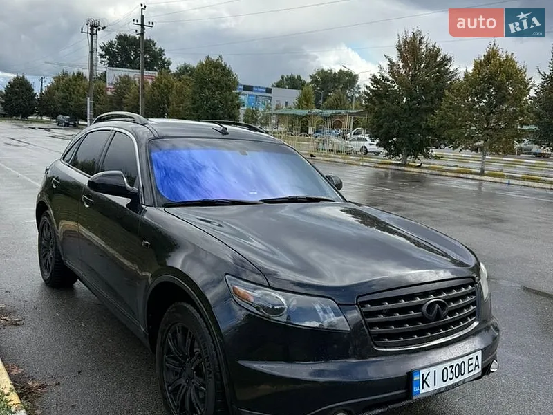 Infiniti FX 35