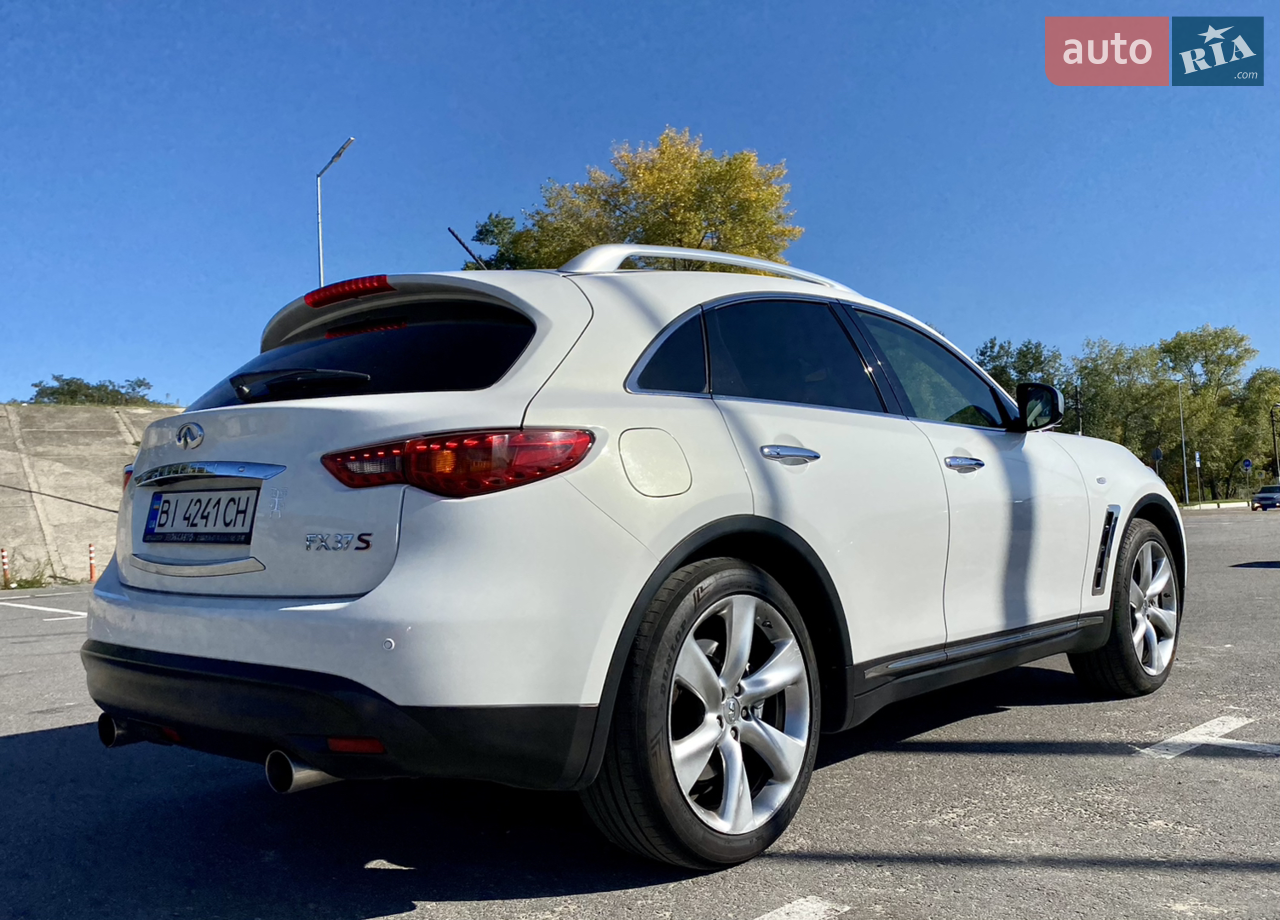 2010 Infiniti FX - мініатюра 5