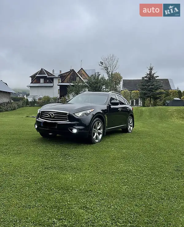 Infiniti FX 37 2012