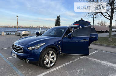 Infiniti FX 37 sport 2012