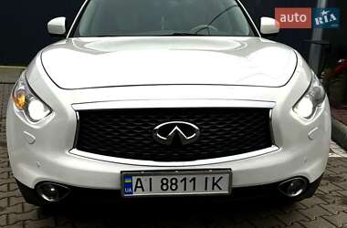 Infiniti FX 37  2012