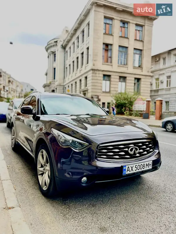 Infiniti FX 37