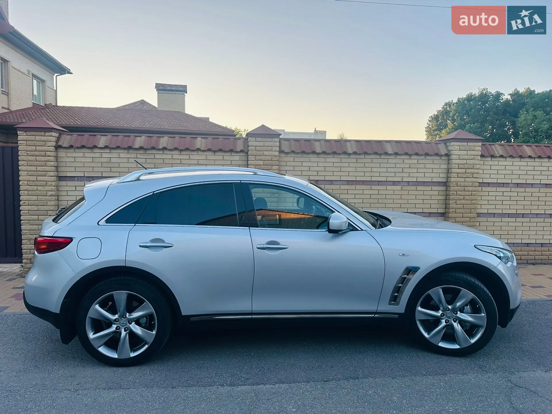 Infiniti FX 37 2010 VIN JN1TCNS51U0412182 фото оголошення 19 з 20