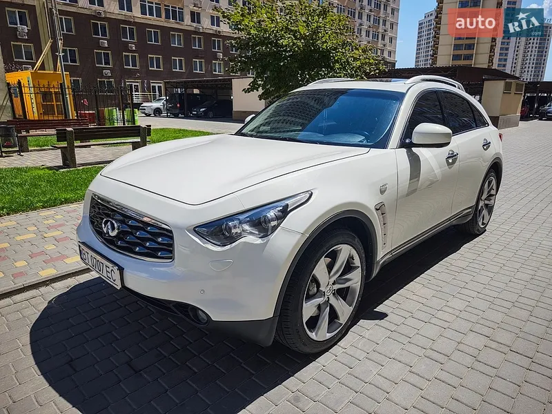 Infiniti FX 37
