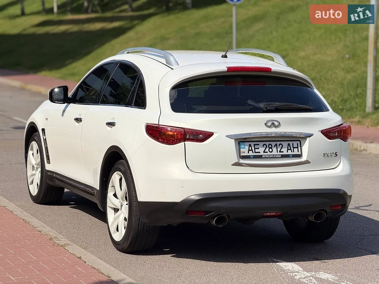 2011 Infiniti FX - мініатюра 5