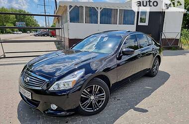 Infiniti G25 x 2011