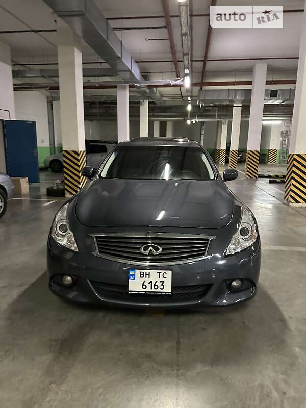 Infiniti G25