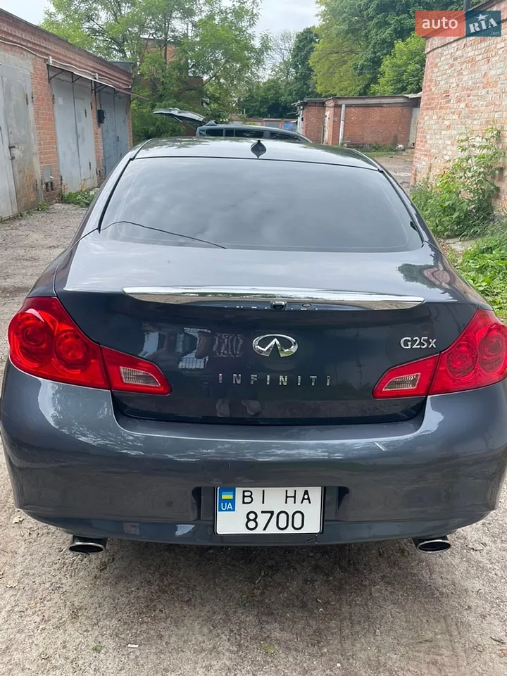 2011 Infiniti G - мініатюра 3