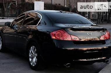 Infiniti G35  2007