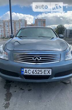 Infiniti G35  2008