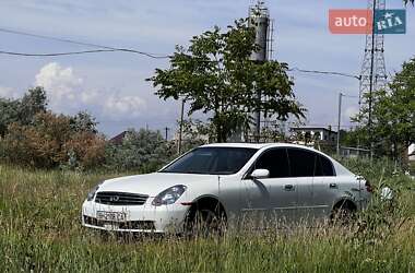 Infiniti G35  2005