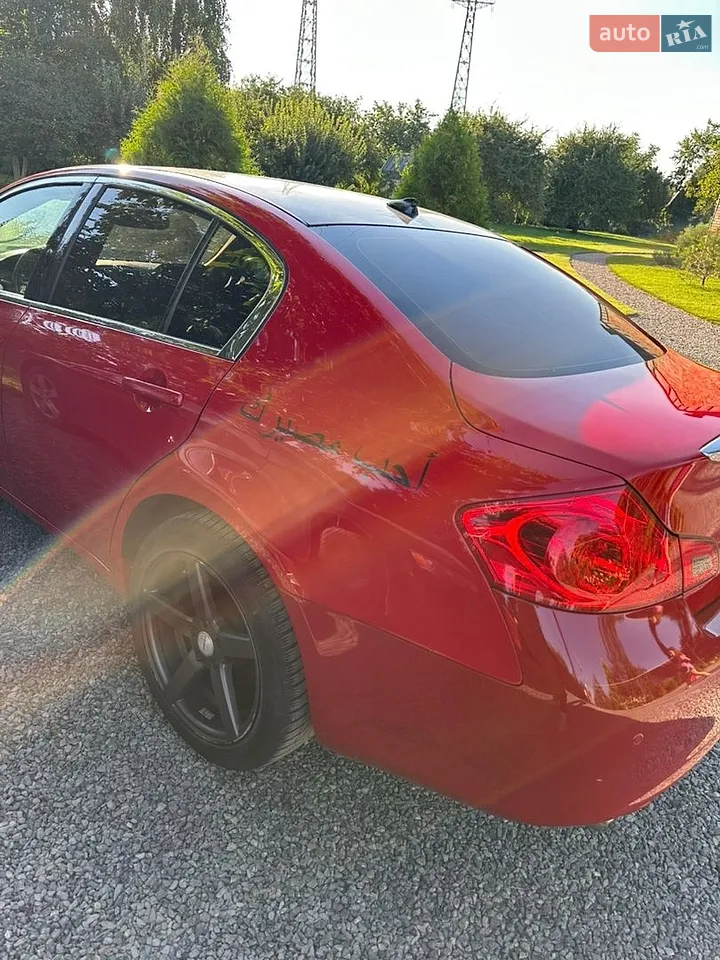 2011 Infiniti G - мініатюра 5