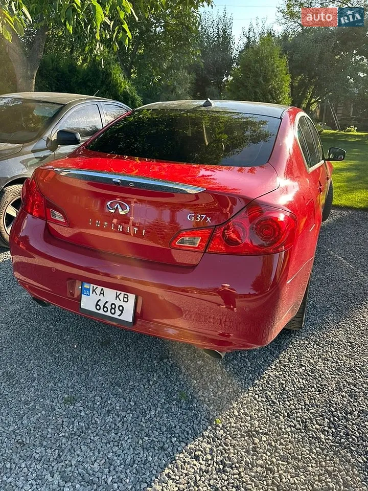 2011 Infiniti G - мініатюра 3