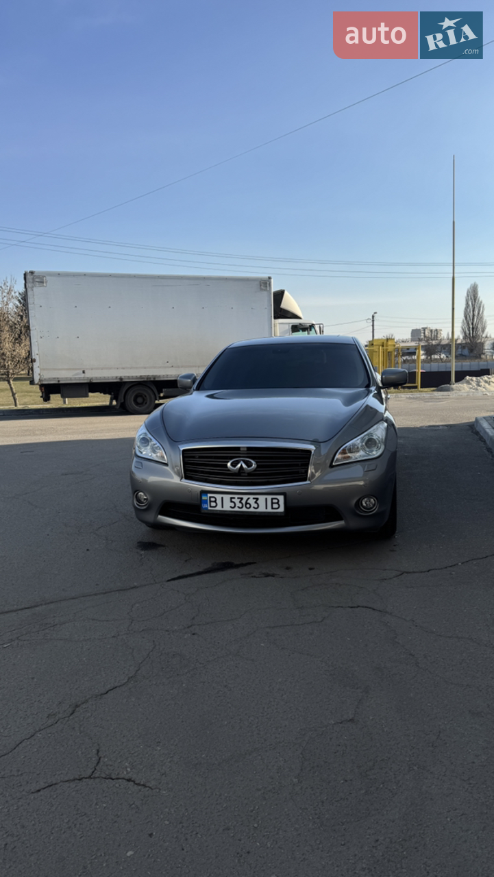 2012 Infiniti M - мініатюра 2