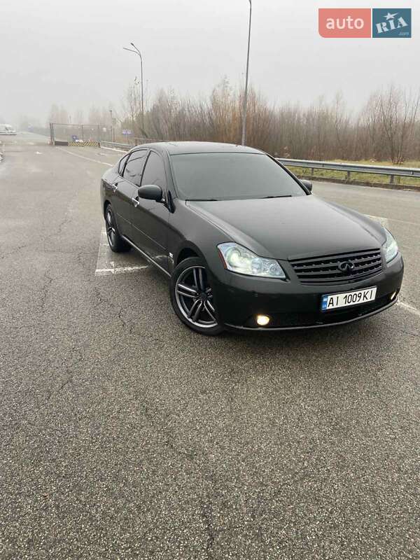 Infiniti M45