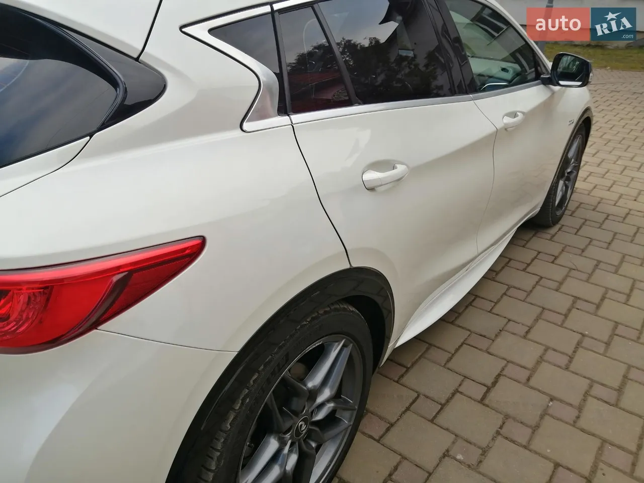 2016 Infiniti Q30 - мініатюра 4