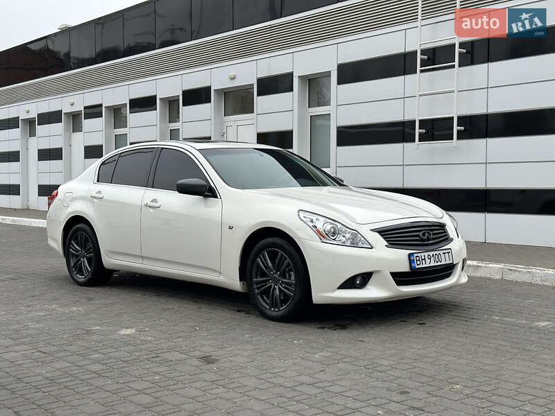 Infiniti Q40