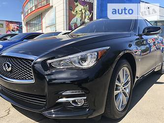 Infiniti Q50  2017