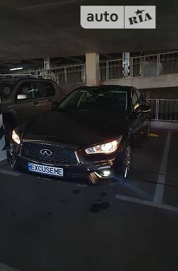 Infiniti Q50  2019