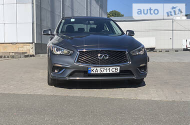 Infiniti Q50  2019