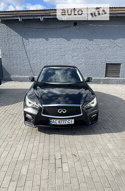 Infiniti Q50  2014