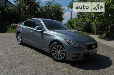 Infiniti Q50 3.7 2015