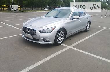 Infiniti Q50  2015