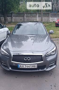 Infiniti Q50  2017