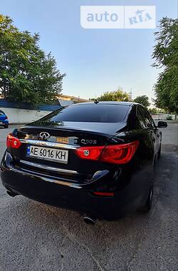 Infiniti Q50 RED SPORT 400 2017