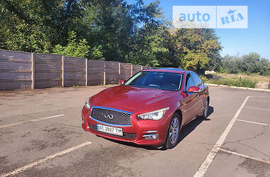 Infiniti Q50  2013