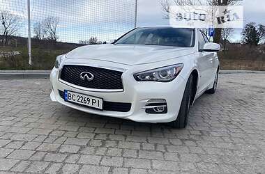 Infiniti Q50  2016