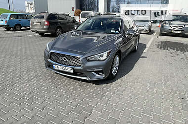 Infiniti Q50  2019