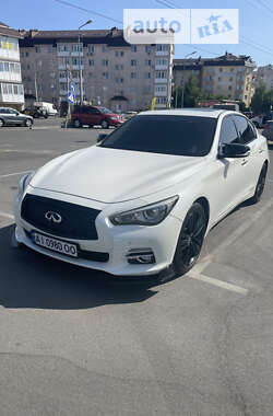 Infiniti Q50  2016