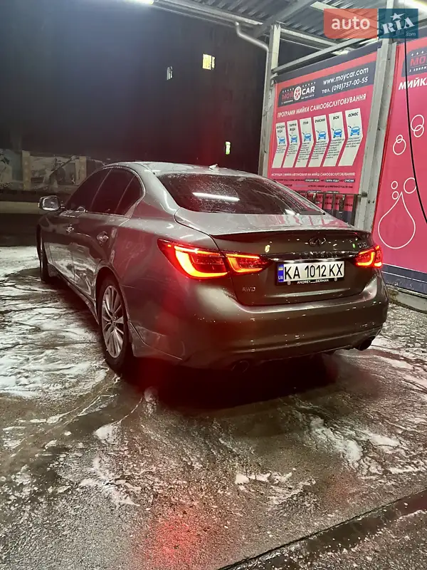 Infiniti Q50
