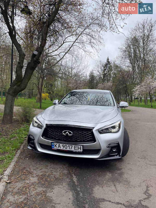Infiniti Q50