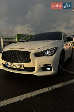 Infiniti Q50 2016