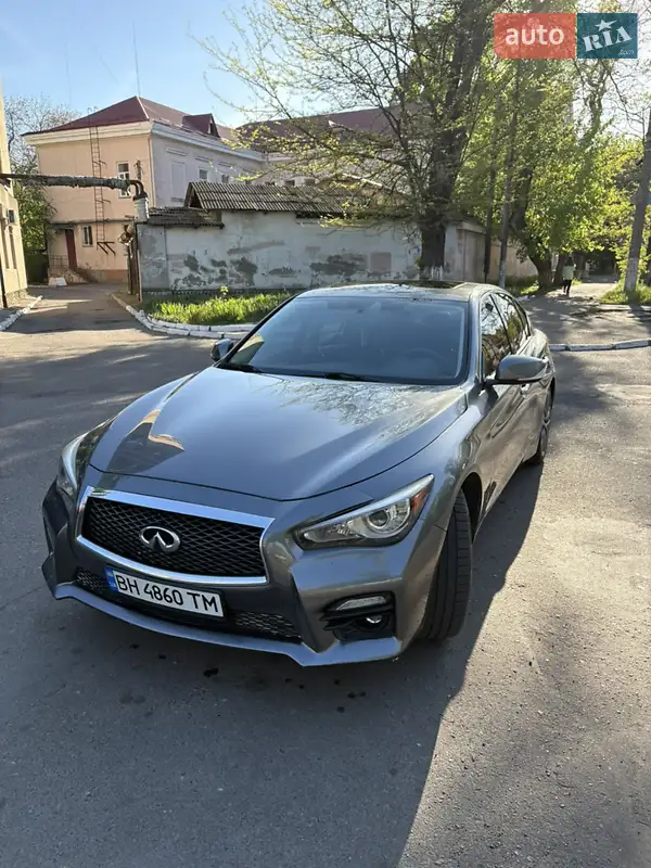 Infiniti Q50