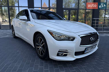 Infiniti Q50  2016