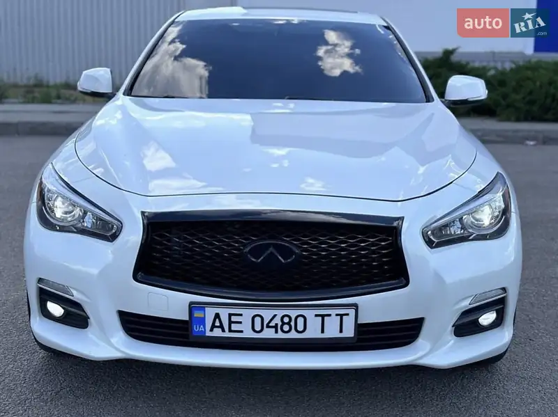 Infiniti Q50